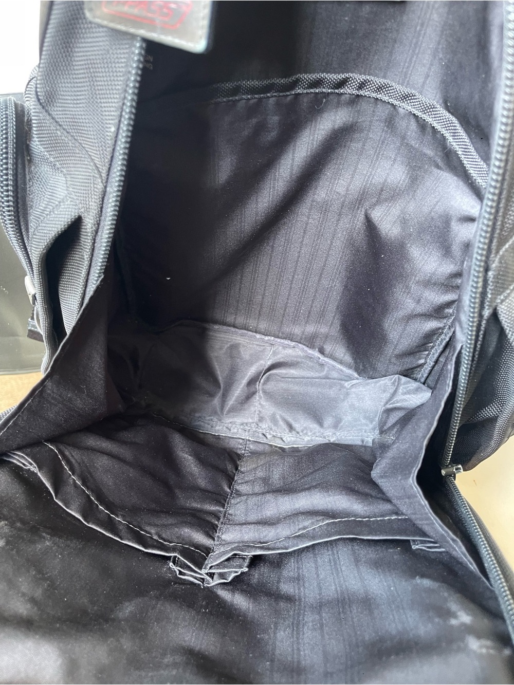 Tumi Alpha T Pass Business Class  laptop Backpack - Picture 11 of 12
